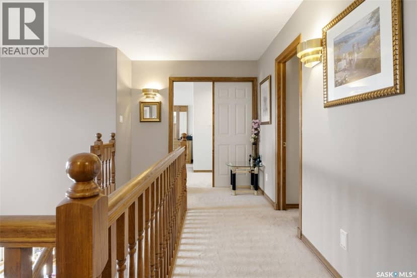 2135 Potts CRESCENT E — photo 28 of 40