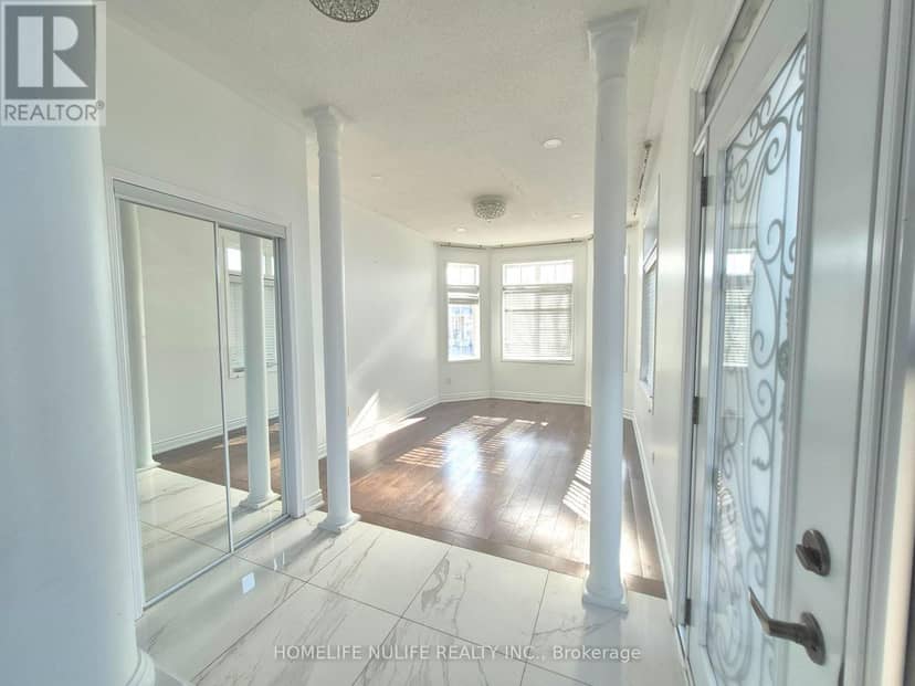 3866 Thomas Street — photo 12 of 13