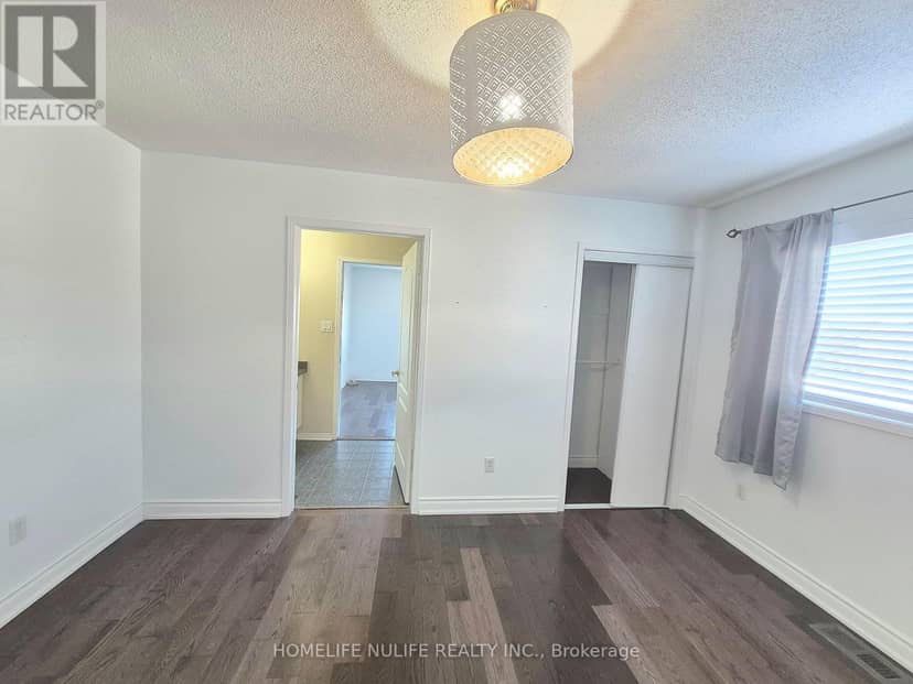 3866 Thomas Street — photo 7 of 13