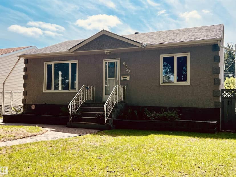 9723 65 AV NW, Edmonton, photo 2