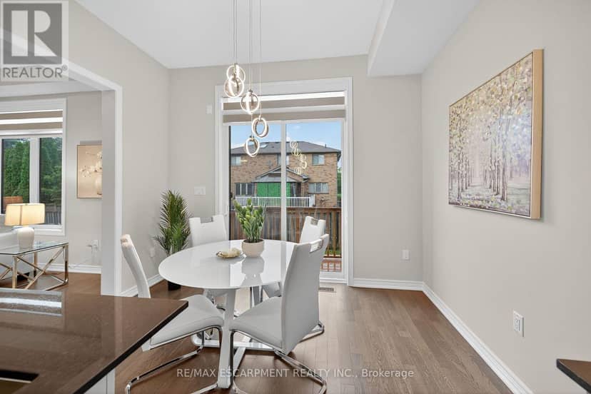 67 Starfire Crescent — photo 22 of 40