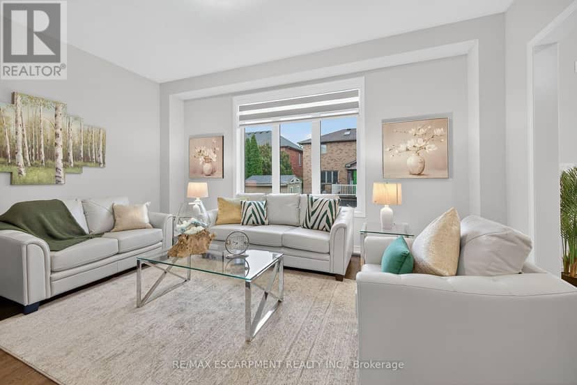 67 Starfire Crescent — photo 23 of 40