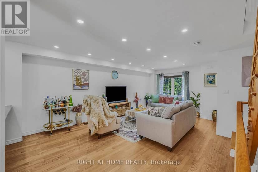 8 Kenridge Terrace — photo 17 of 40