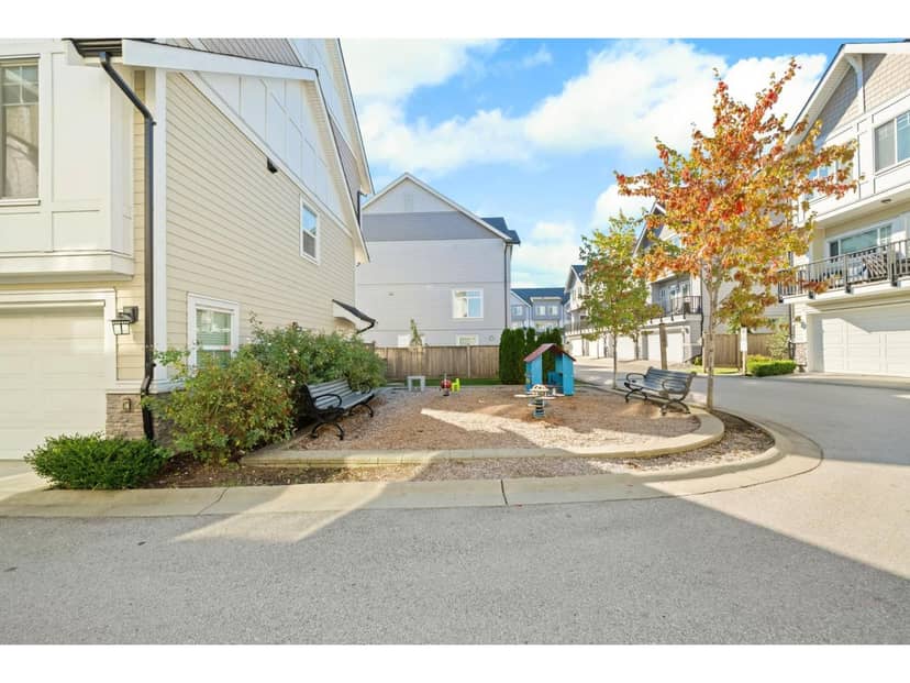 8 7056 192 Street, Surrey, photo 2