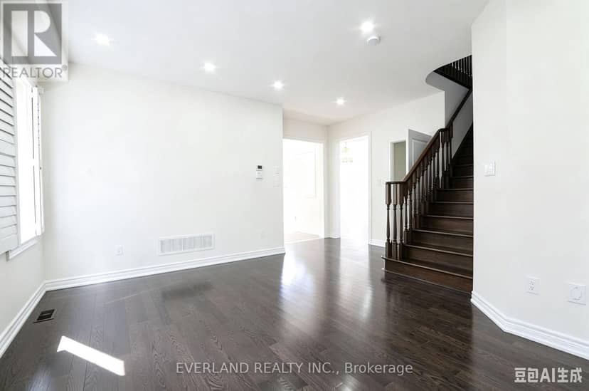 51 Lucida Court — photo 16 of 34