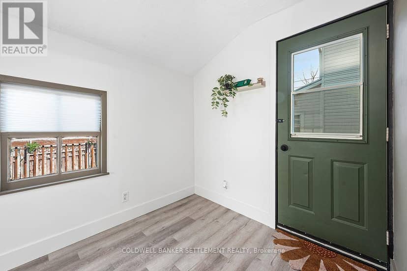 73 Craig Street — photo 15 of 40