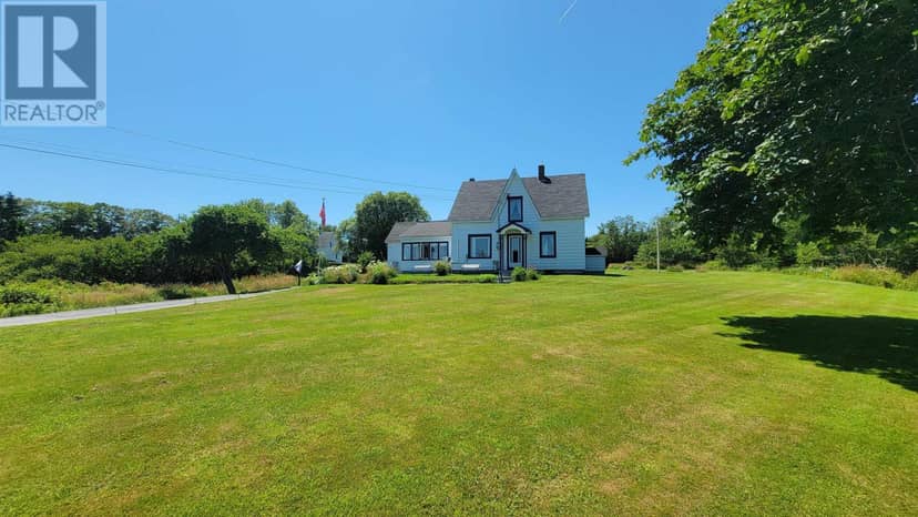 486 335 Highway, West Pubnico