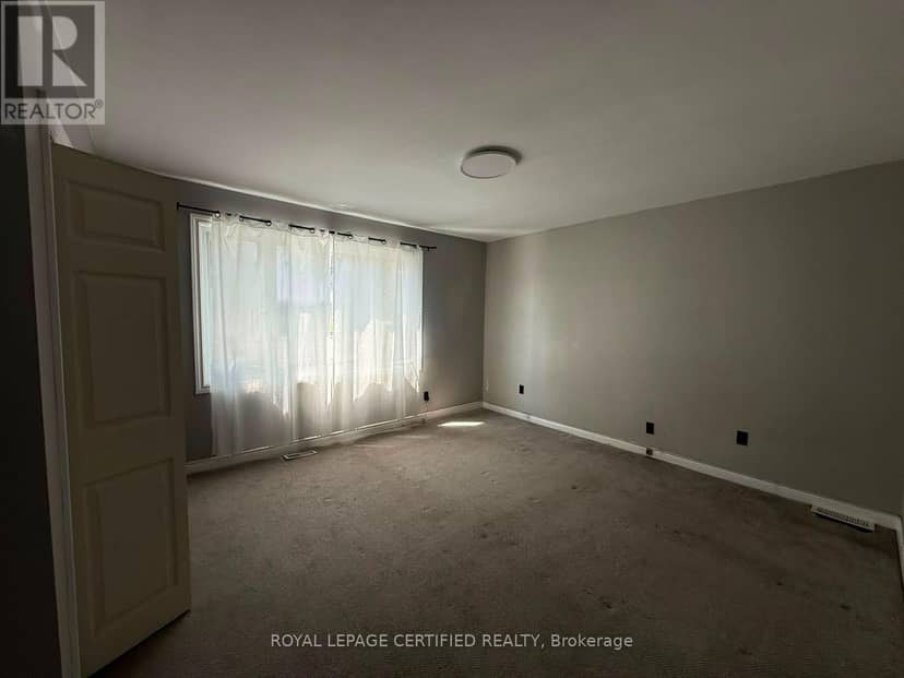 110 Gray Road — photo 4 of 9