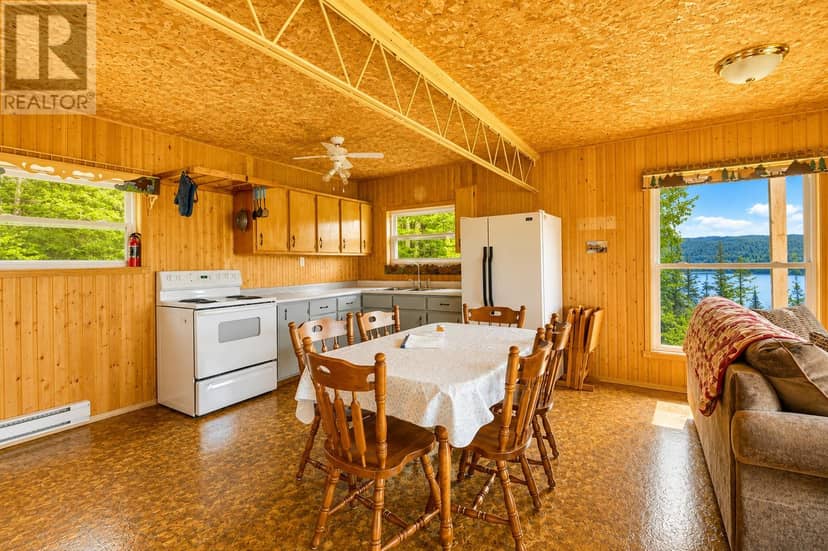 13 Shady Loop Road, Bonne Bay Pond, photo 6