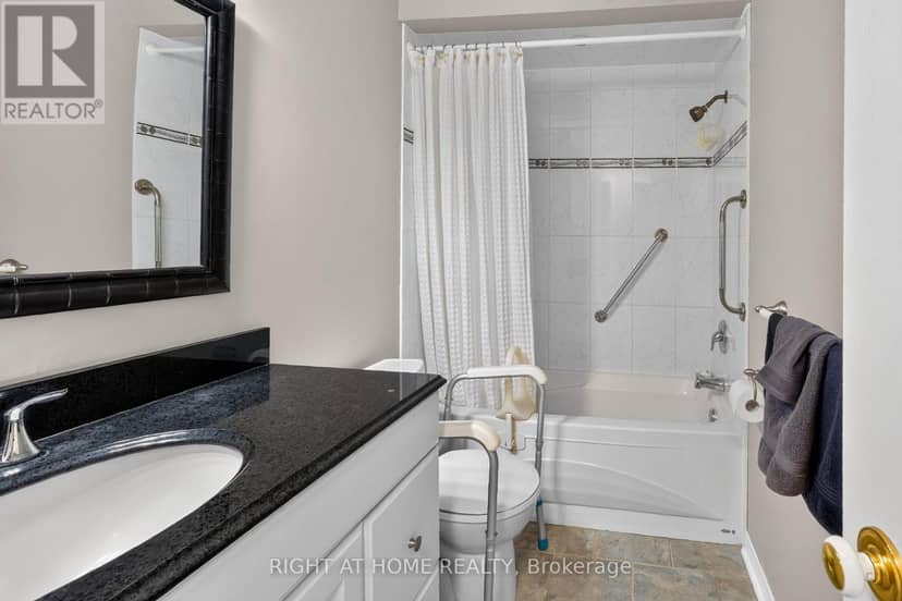 27 Dyer Street — photo 18 of 40
