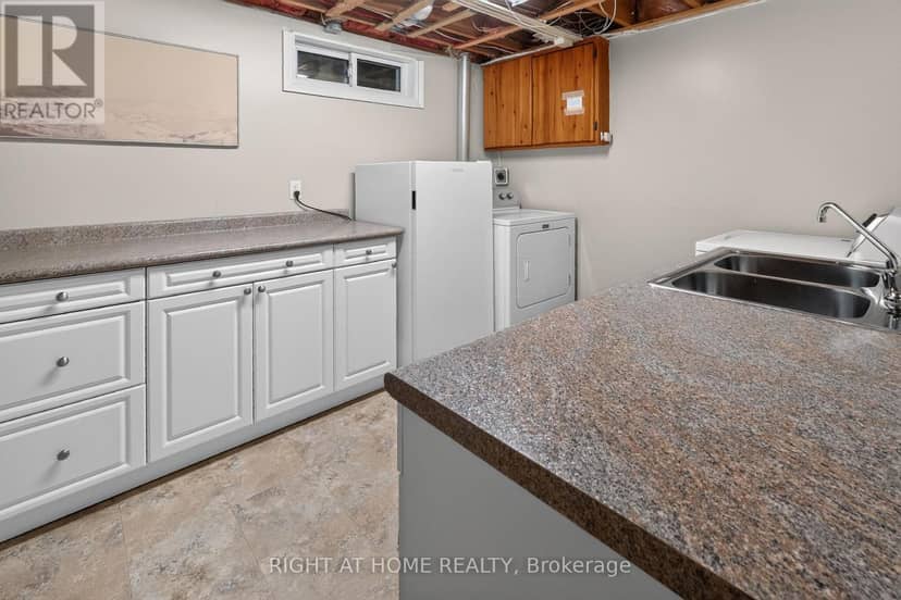 27 Dyer Street — photo 32 of 40