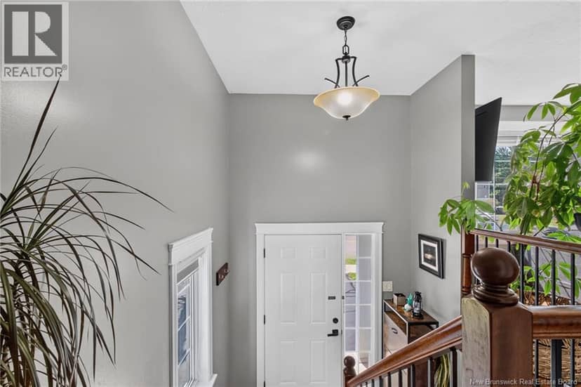 100 Belle Foret Street — photo 3 of 40