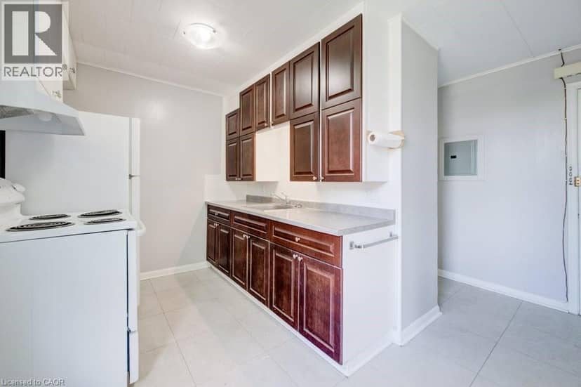 30 FOELL Street — photo 9 of 37