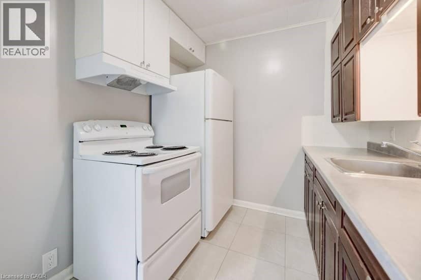 30 FOELL Street — photo 11 of 37