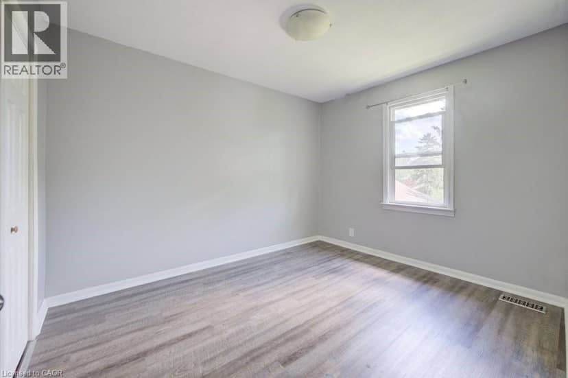 30 FOELL Street — photo 16 of 37