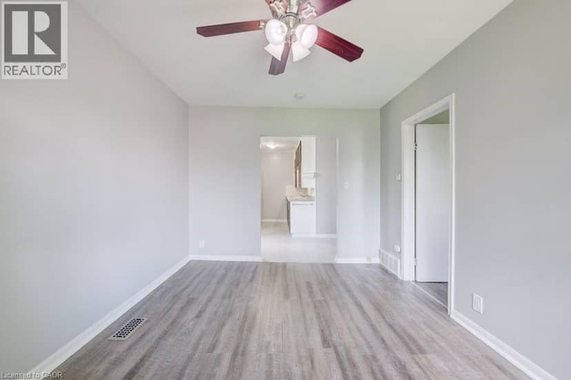 30 FOELL Street — photo 13 of 37