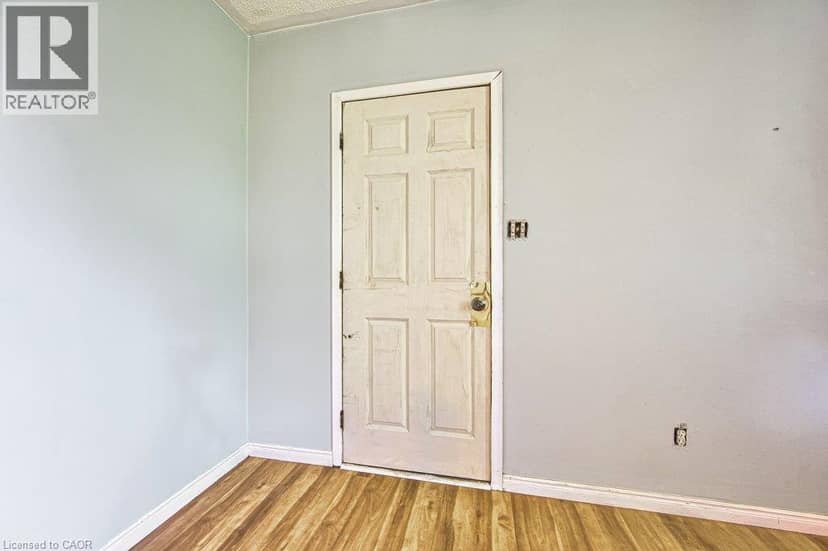 819 DUKE Street — photo 22 of 40