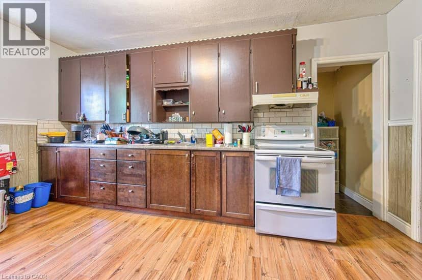 819 DUKE Street — photo 11 of 40