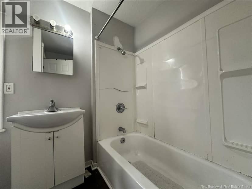 146 Dominion Street — photo 10 of 16