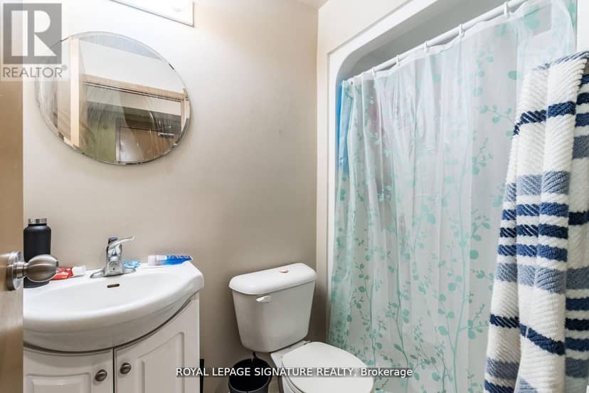 101 - 253 Lester Street — photo 13 of 34
