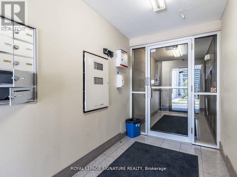 101 - 253 Lester Street — photo 7 of 34