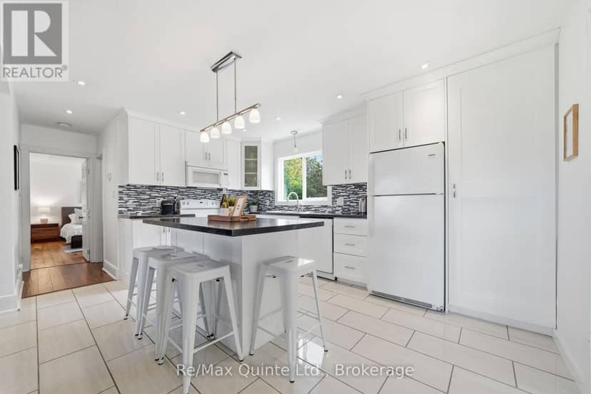 6 Grays Lane — photo 19 of 40