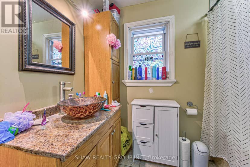 819 Duke Street — photo 19 of 40