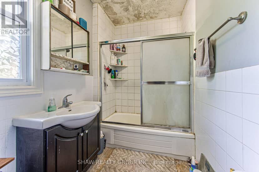 819 Duke Street — photo 37 of 40