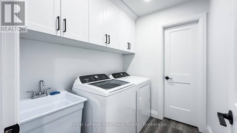 86 Osborne Street — photo 31 of 40