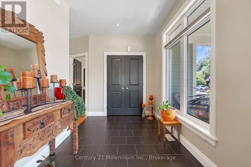 198 Emerald Drive — photo 17 of 40