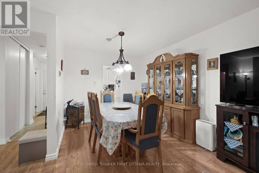 19 - 158 Barrow Crescent — photo 13 of 40