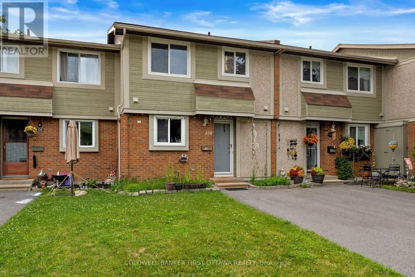 19 - 158 Barrow Crescent — photo 3 of 40