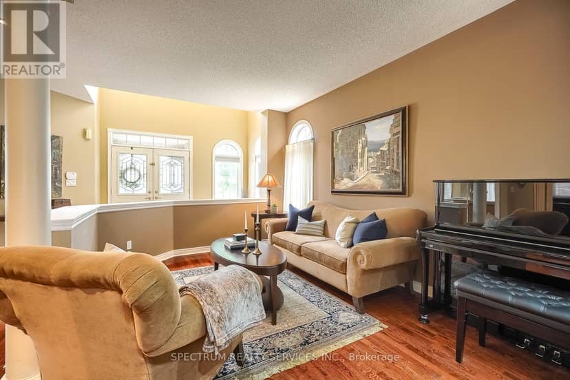 51 Monterey Road — photo 10 of 40
