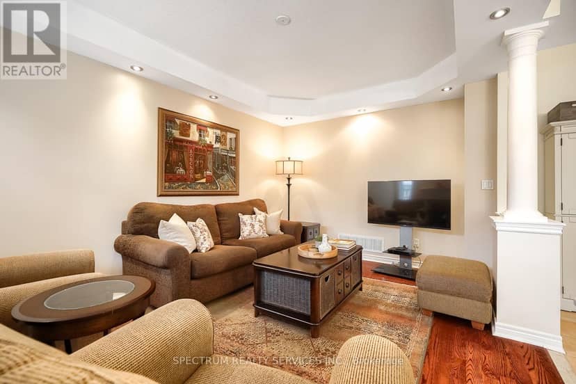 51 Monterey Road — photo 14 of 40