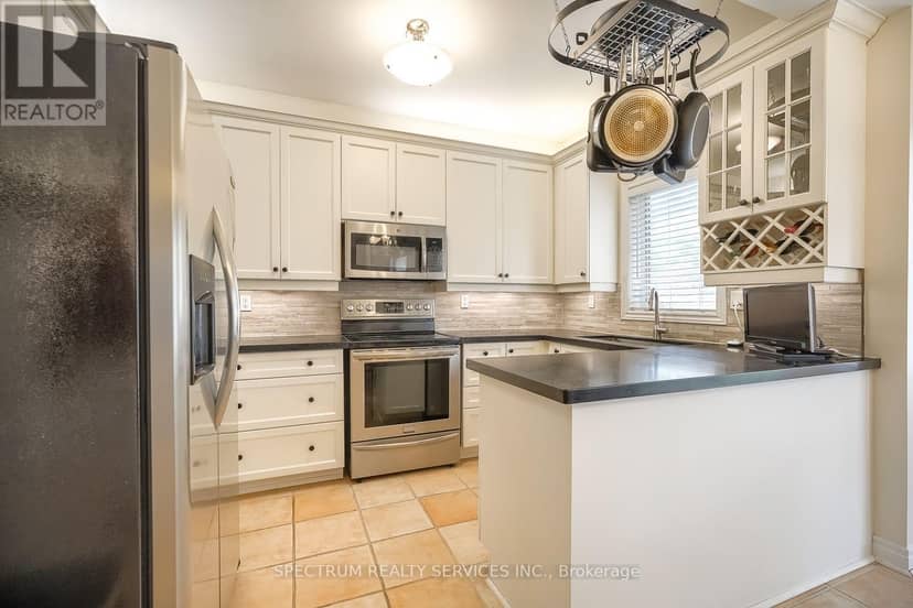 51 Monterey Road — photo 20 of 40