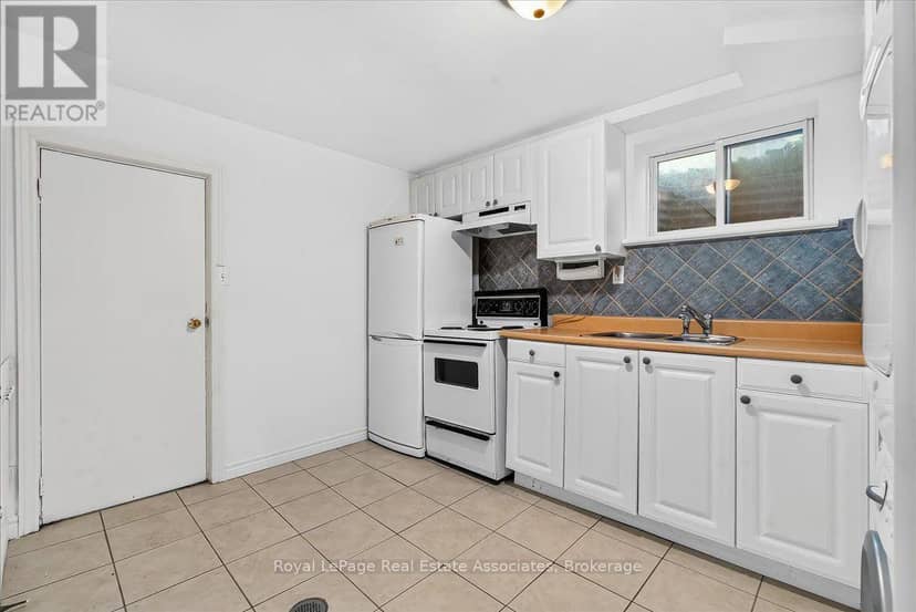 132 Vista Boulevard — photo 18 of 25