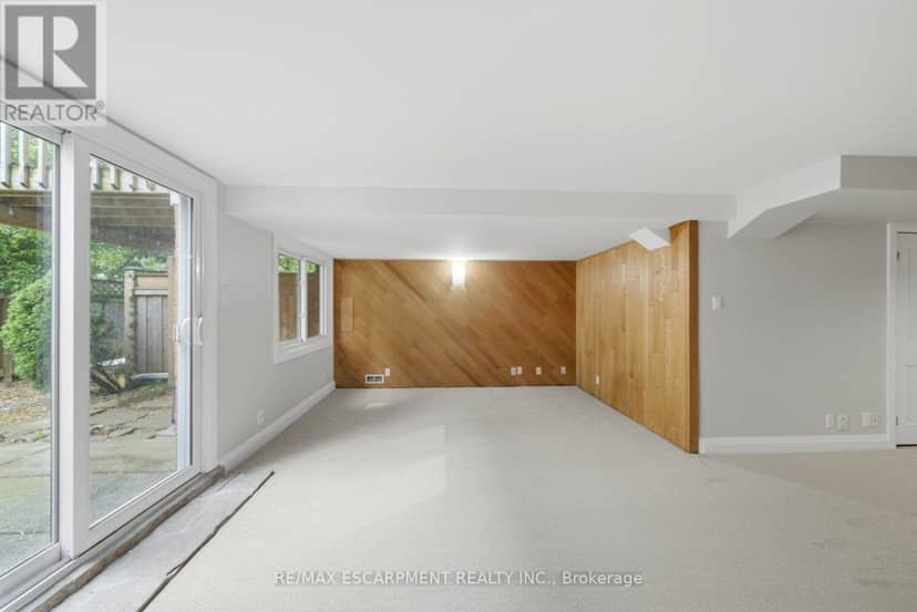 2 - 2155 Duncaster Drive — photo 35 of 40