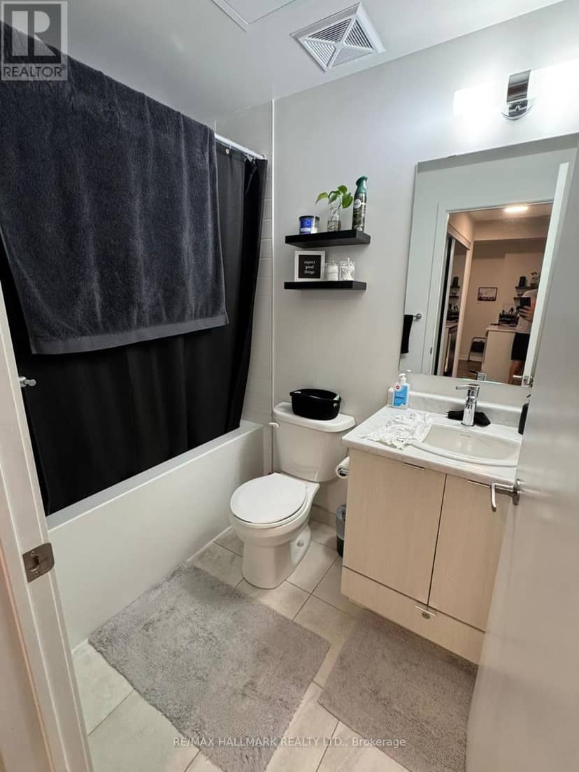 111 - 140 Canon Jackson Drive, Toronto, photo 7