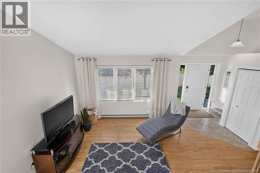 82 Des Bouleaux Crescent — photo 19 of 40