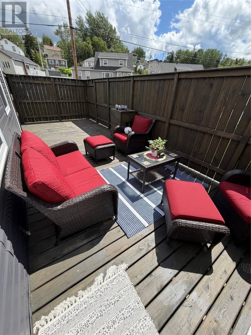 19 Clarence Street — photo 7 of 19