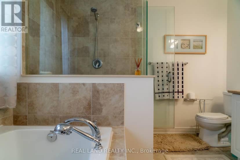 6284 St. Michael Avenue — photo 16 of 25
