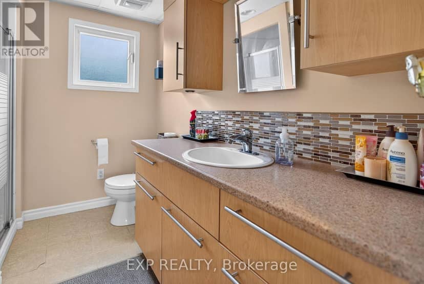 1340 Mory Street — photo 17 of 35