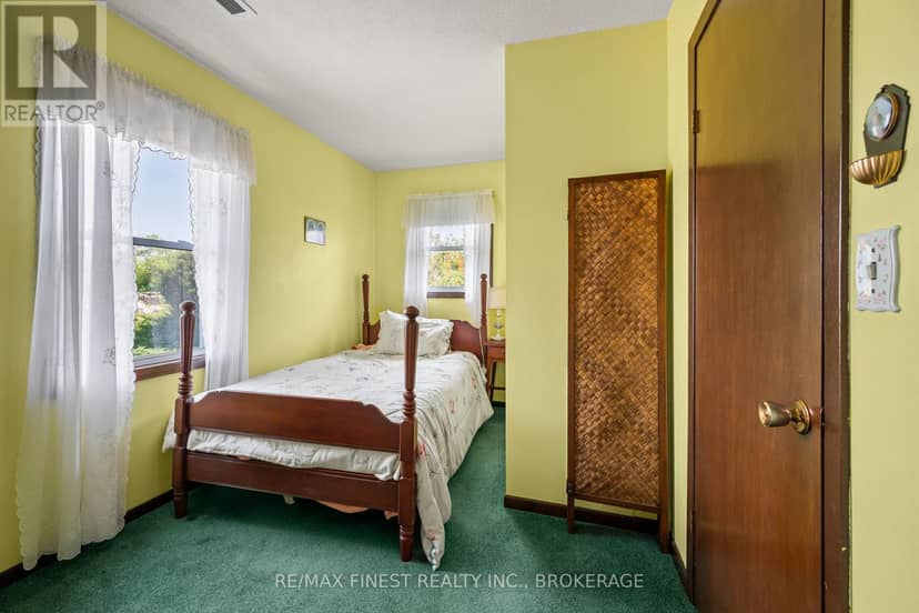 396 Highway 96, Frontenac Islands, photo 7