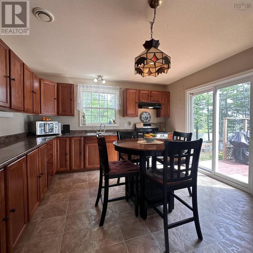 78 Harbour Acres Road — photo 9 of 40