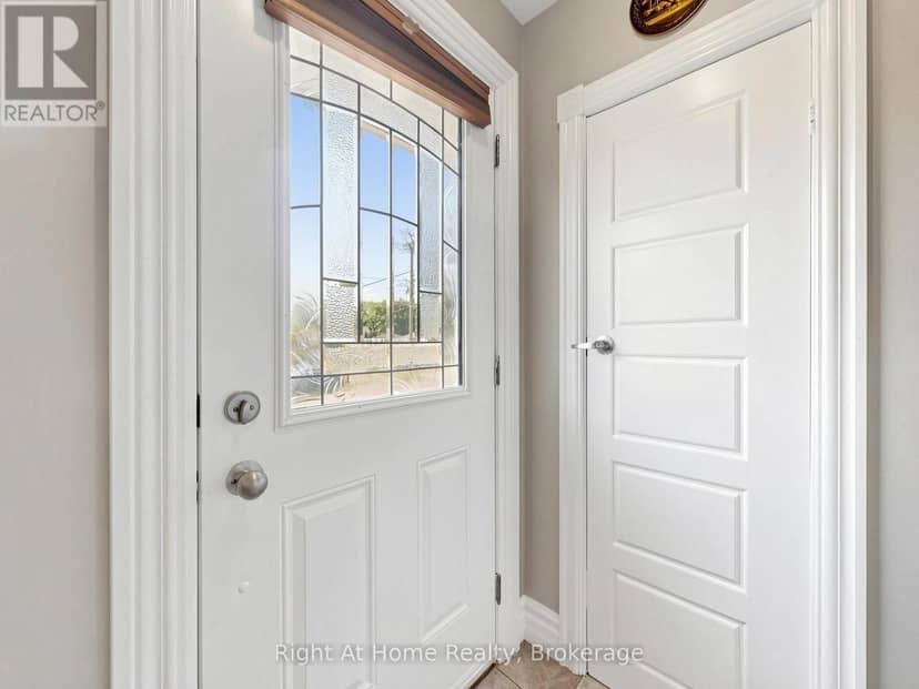 536 Barbara Street — photo 23 of 40