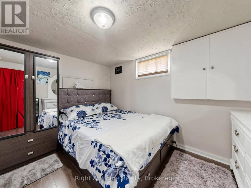536 Barbara Street — photo 36 of 40