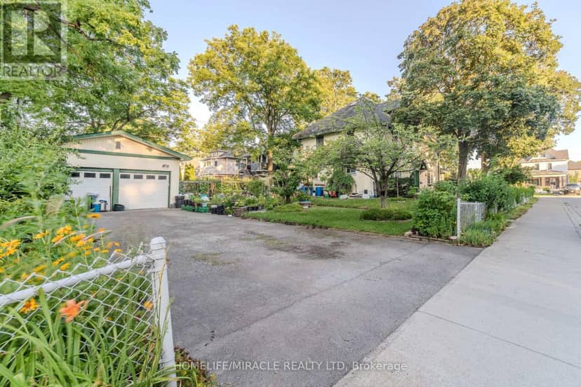 5214 Third Avenue — photo 3 of 40