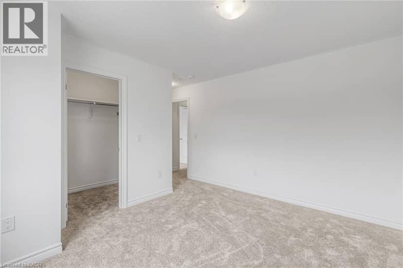 8 DAISY Street — photo 23 of 40