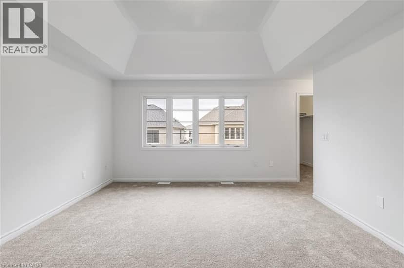 8 DAISY Street — photo 32 of 40