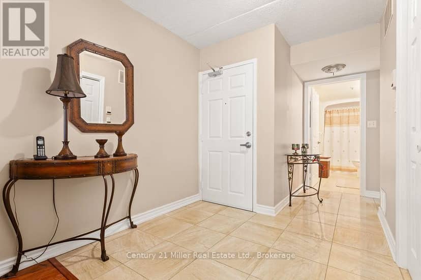 111 - 1450 Bishops Gate — photo 2 of 30